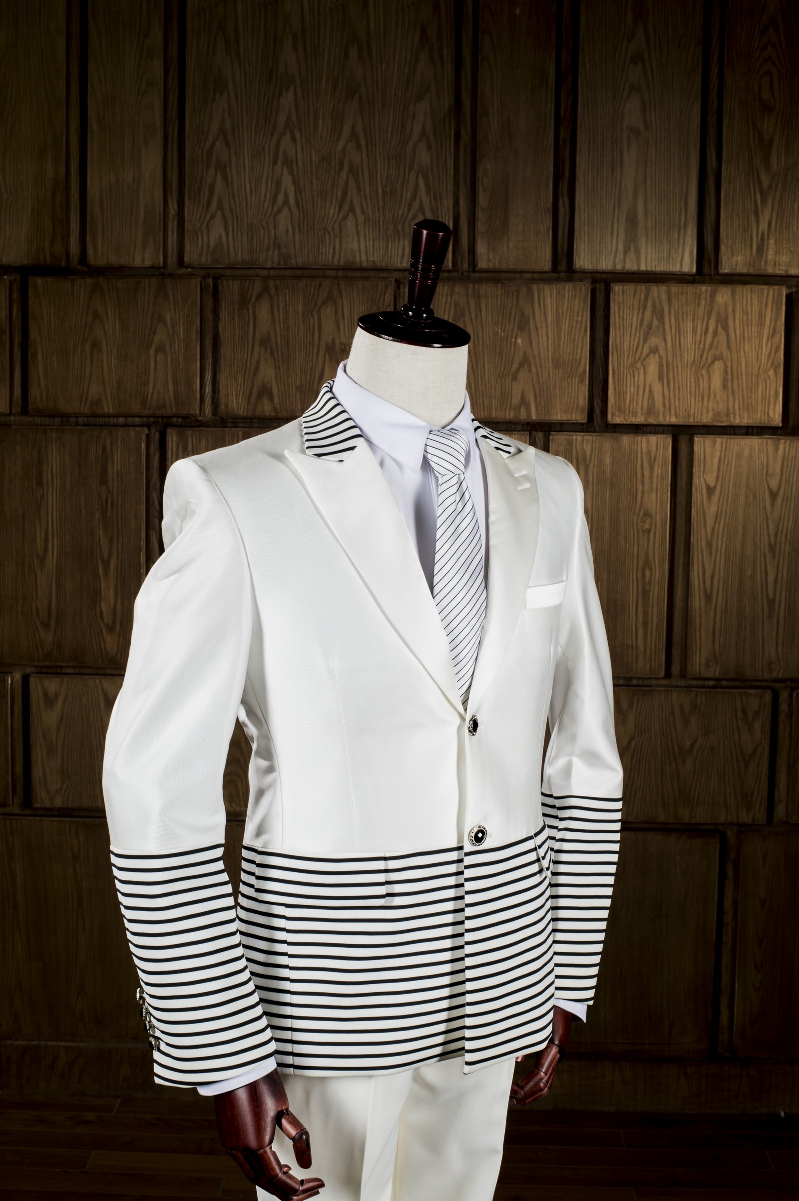 男士西服,西裝禮服,男士西裝,西服推薦,西服訂製,西服出租,西裝價格,西裝推薦